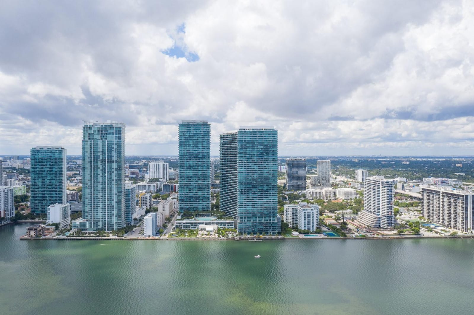 480 NE 31st Street 3802, Miami, FL 33137 photo 2