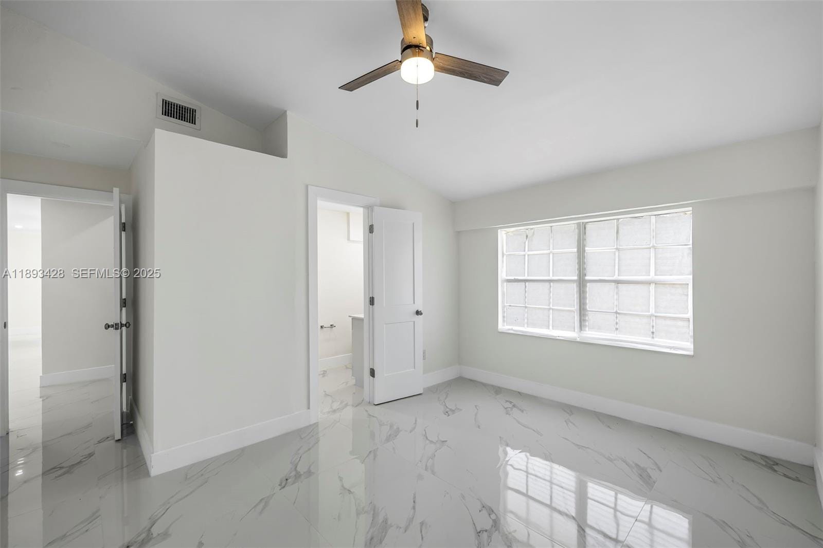 19611 NW 4th Avenue, Miami Gardens, FL 33169 photo 11