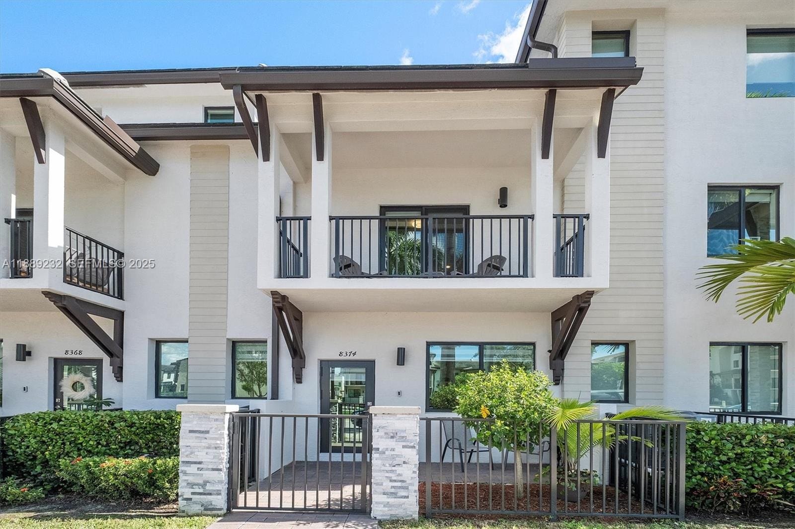 8374 Central Park Boulevard, Doral, FL 33166 photo 18