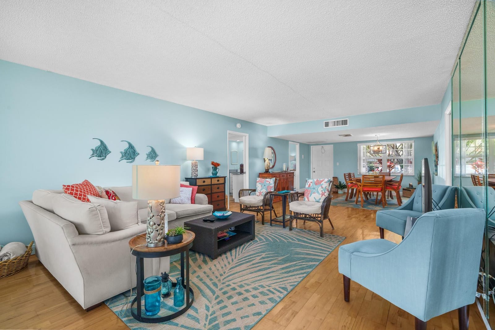 4009 N Cypress Drive 104 — photo 3