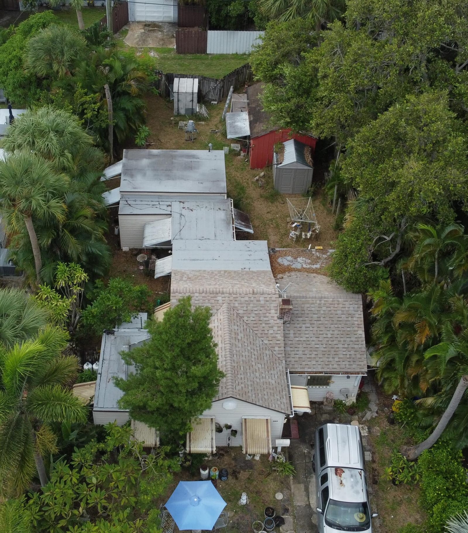 809 N Lakeside Drive, Lake Worth Beach, FL 33460 photo 2