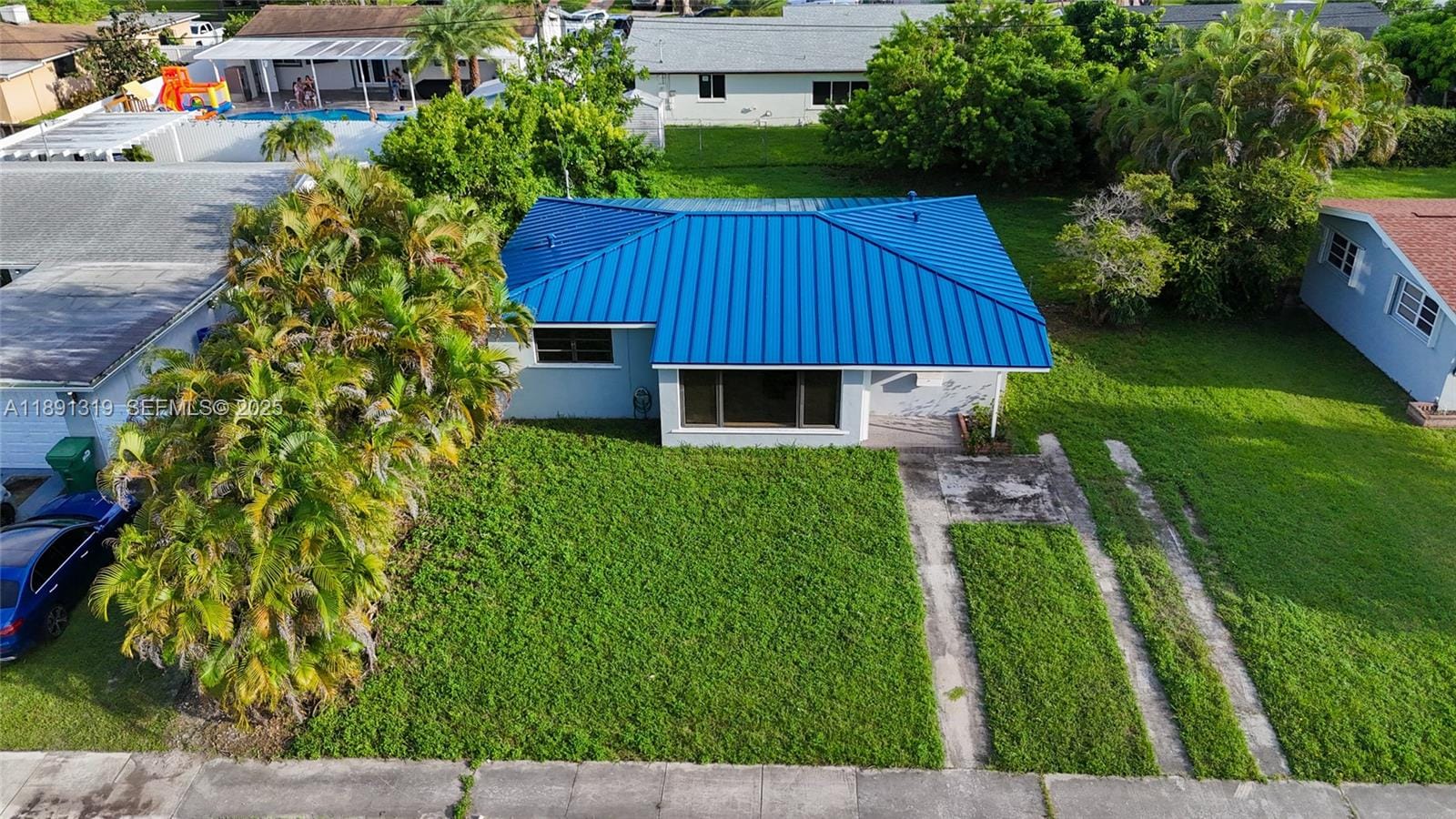9700 Haitian Drive — photo 2