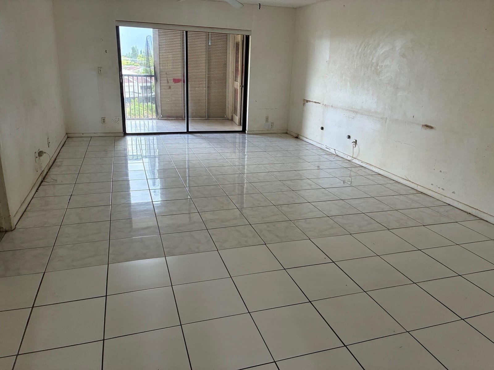 6575 W Oakland Park Boulevard 508 — photo 4