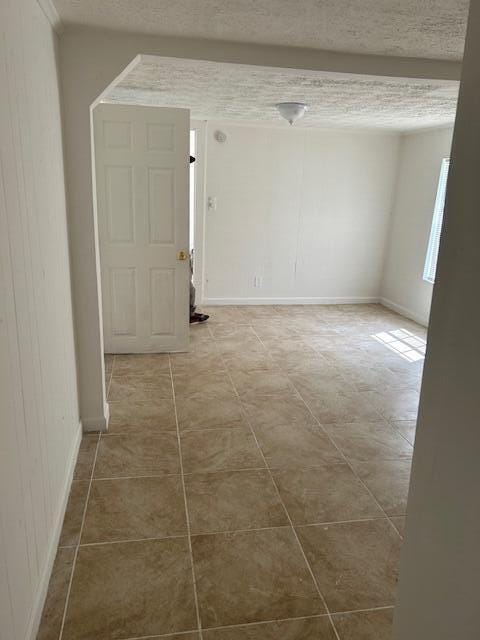 1400 Hernando Drive — photo 3
