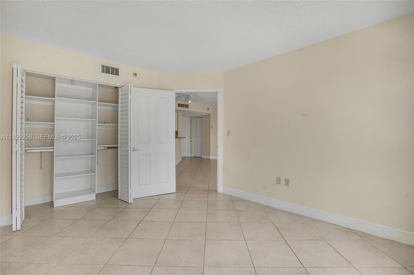 2351 Douglas Road 604, Miami, FL 33145 photo 20
