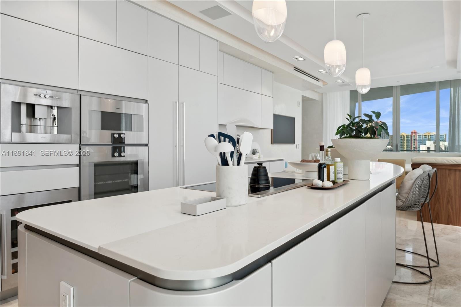 16901 Collins Avenue 805 — photo 9
