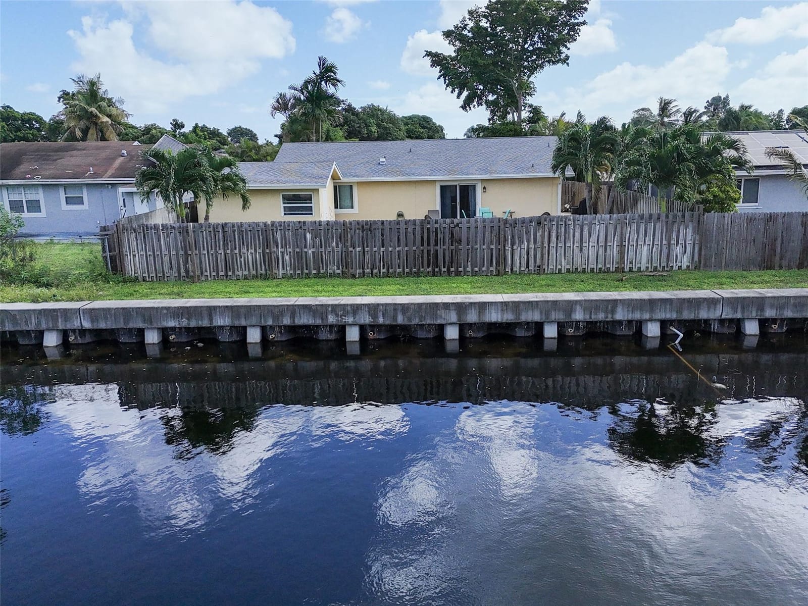 719 SW 79th Avenue, North Lauderdale, FL 33068 photo 15