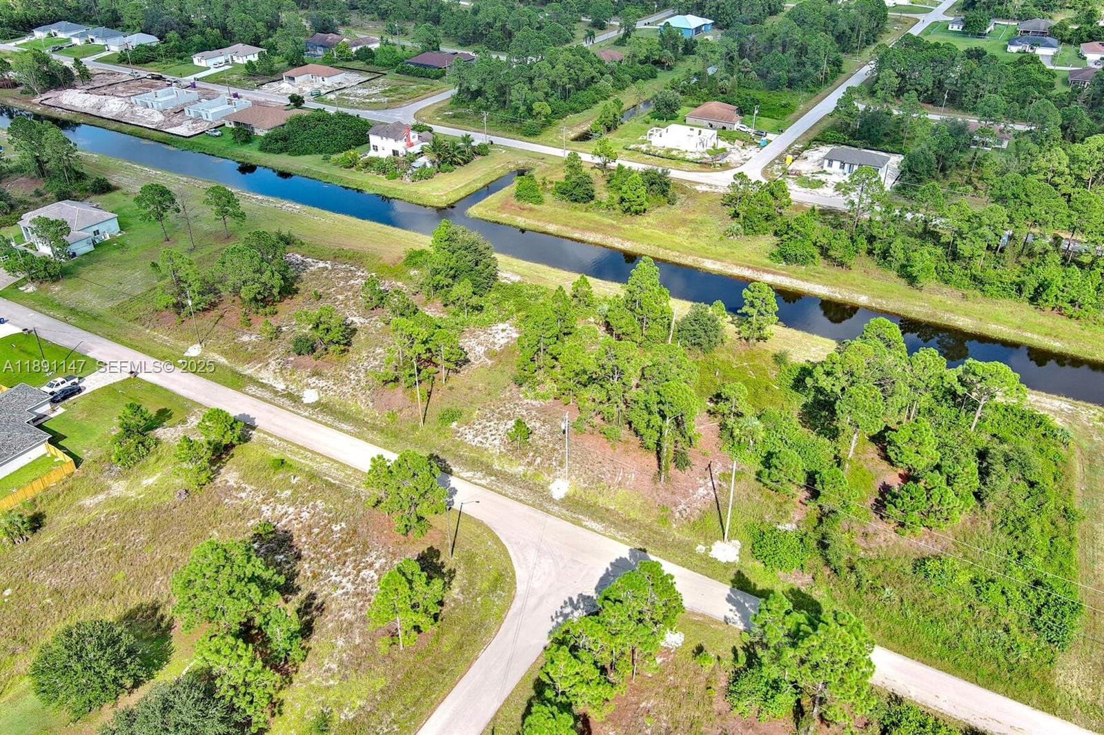745 Troy Avenue, Lehigh Acres, FL 33974 photo 17