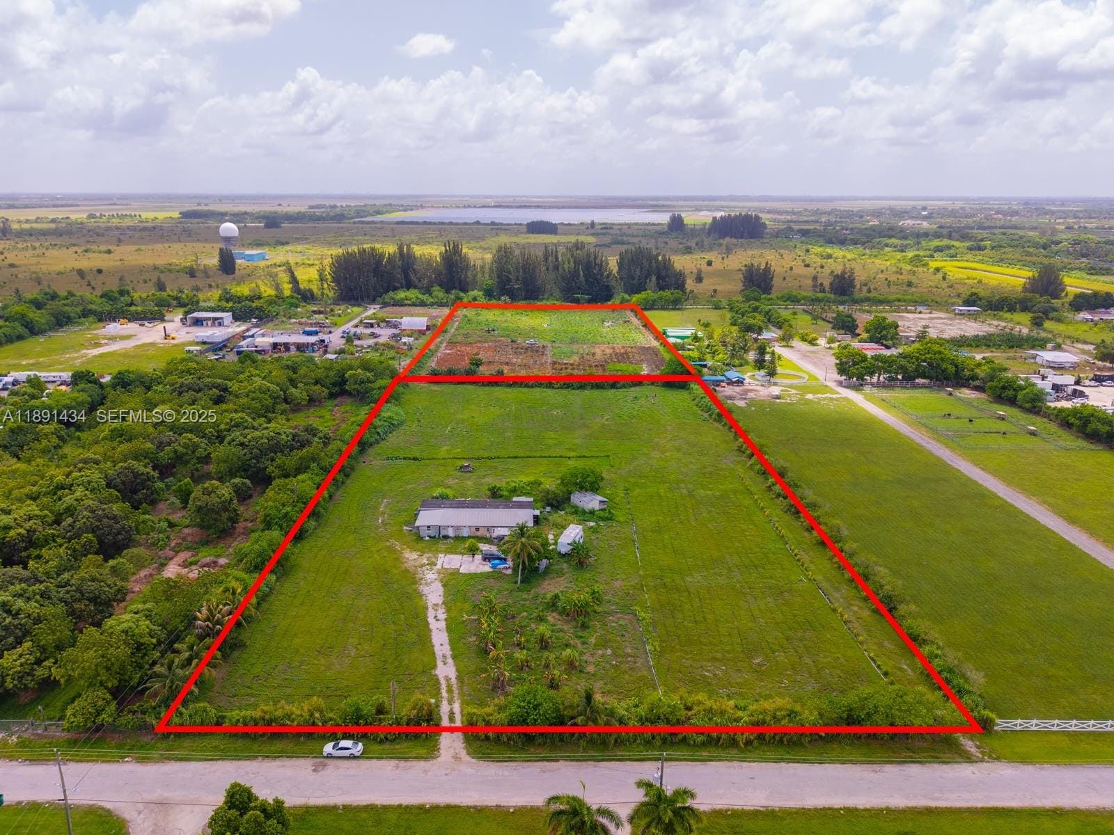 10 Acres Of Land For Sale – Exceptional Investment — photo 3