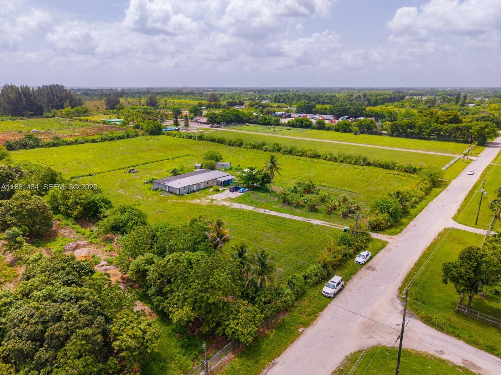 10 Acres Of Land For Sale – Exceptional Investment — photo 4