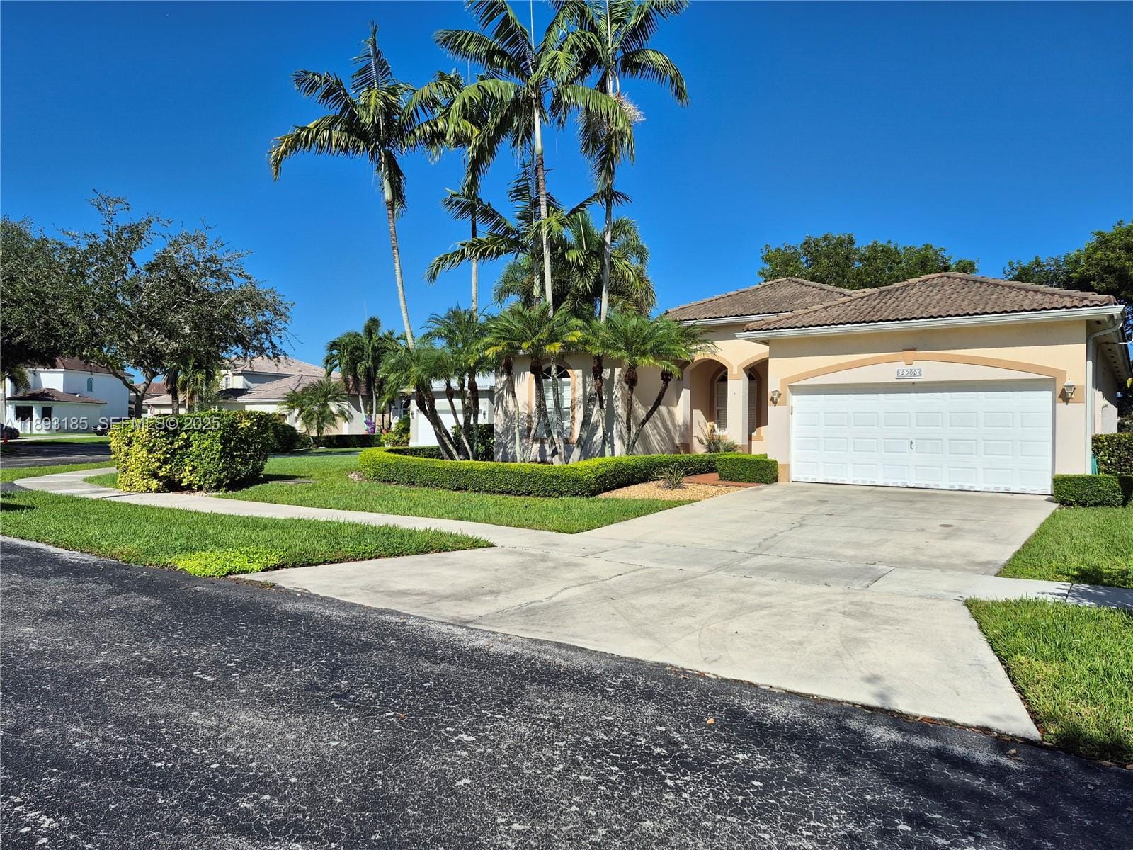 2902 Augusta Drive, Homestead, FL 33035