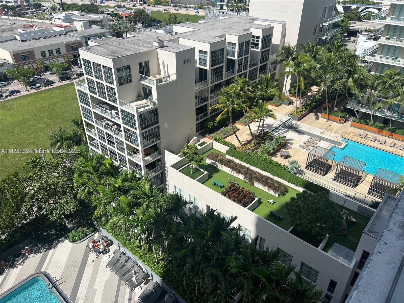 121 NE 34th Street 1610, Miami, FL 33137 photo 25