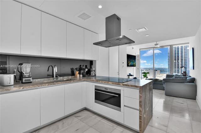 700 NE 26th Terrace 3104, sold in Edgewater, Miami, FL