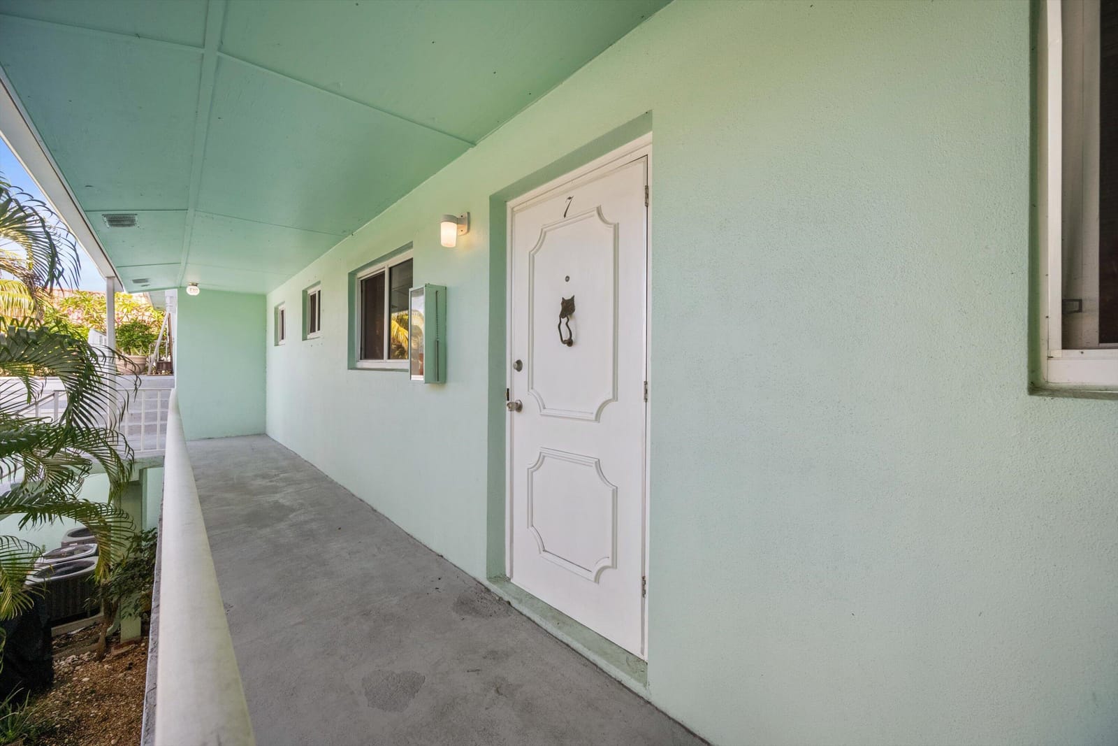 421 S Lakeside Drive 7 — photo 3