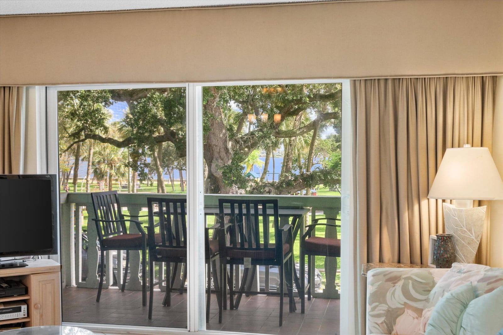 421 S Lakeside Drive 7 — photo 8