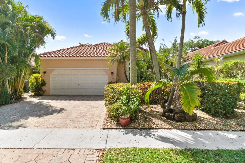 5190 Brookview Drive, Boynton Beach, FL 33437