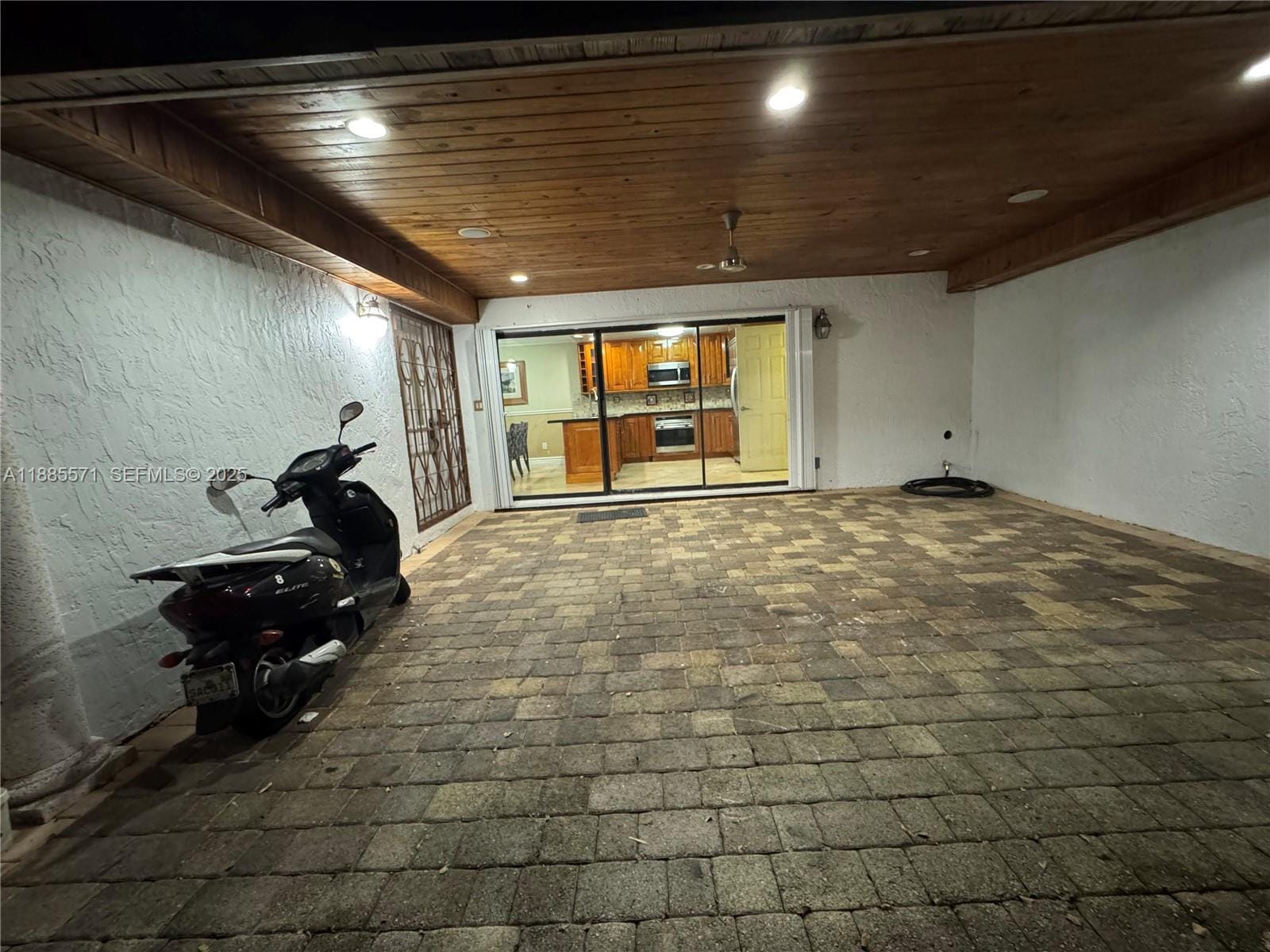 10115 NW 4th Lane 3-8, Miami, FL 33172 photo 28