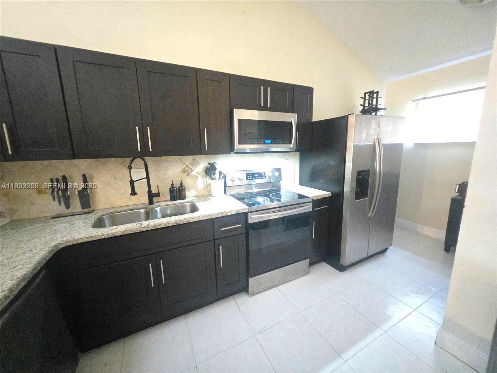 1757 NW 74th Avenue 15 — photo 3