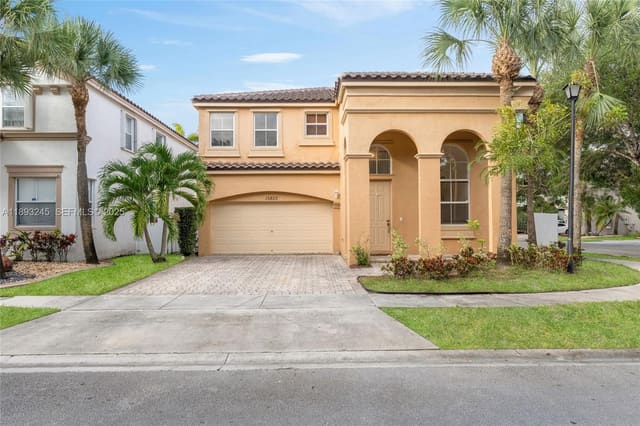 15803 SW 48th Place, sold in Riviera Isles Iii, Miramar, FL