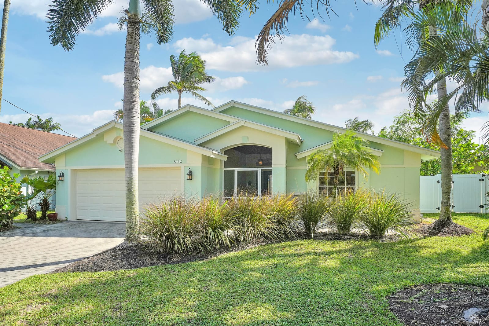 6442 Drake Street, Jupiter, FL 33458