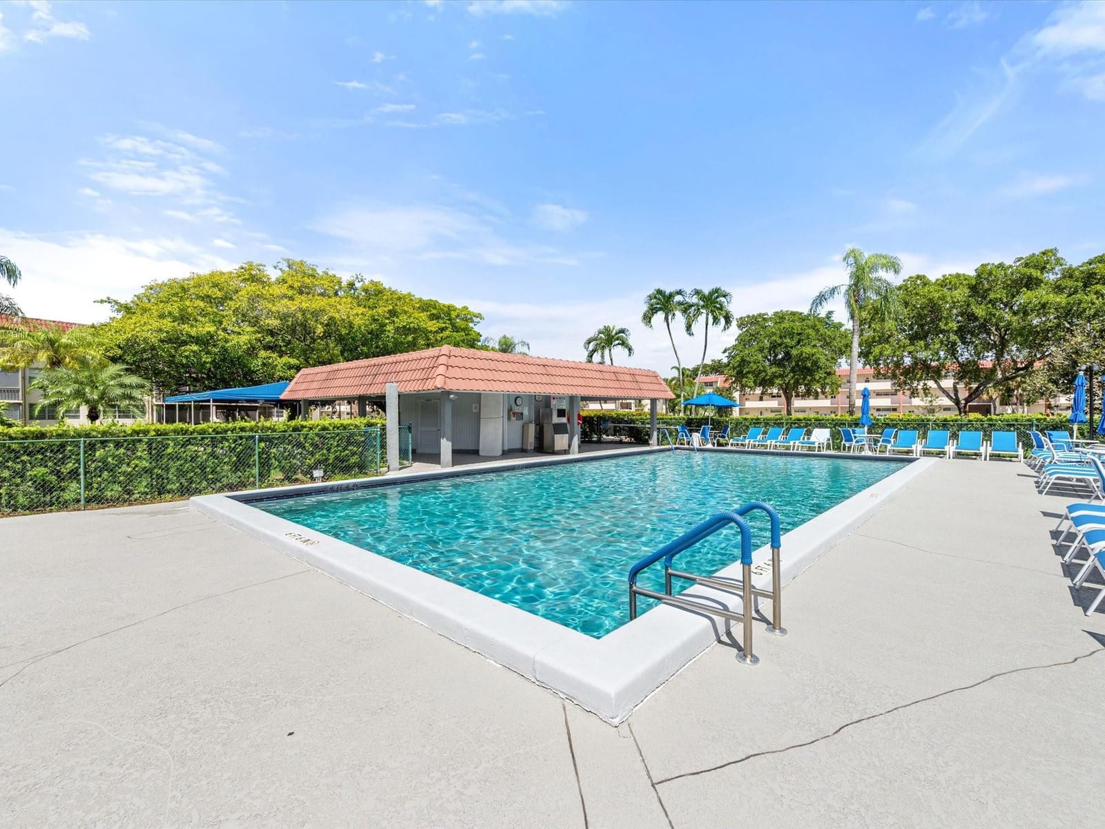 9423 S Hollybrook Lake Drive 309, Pembroke Pines, FL 33025 photo 23
