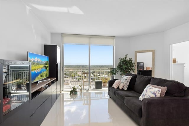 9055 SW 73rd Court 1603, sold in Metropolis I At Dadeland, Miami, FL