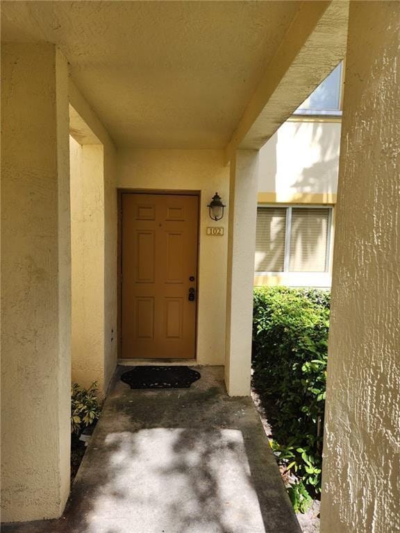 4775 SW 62nd Avenue 102 — photo 2