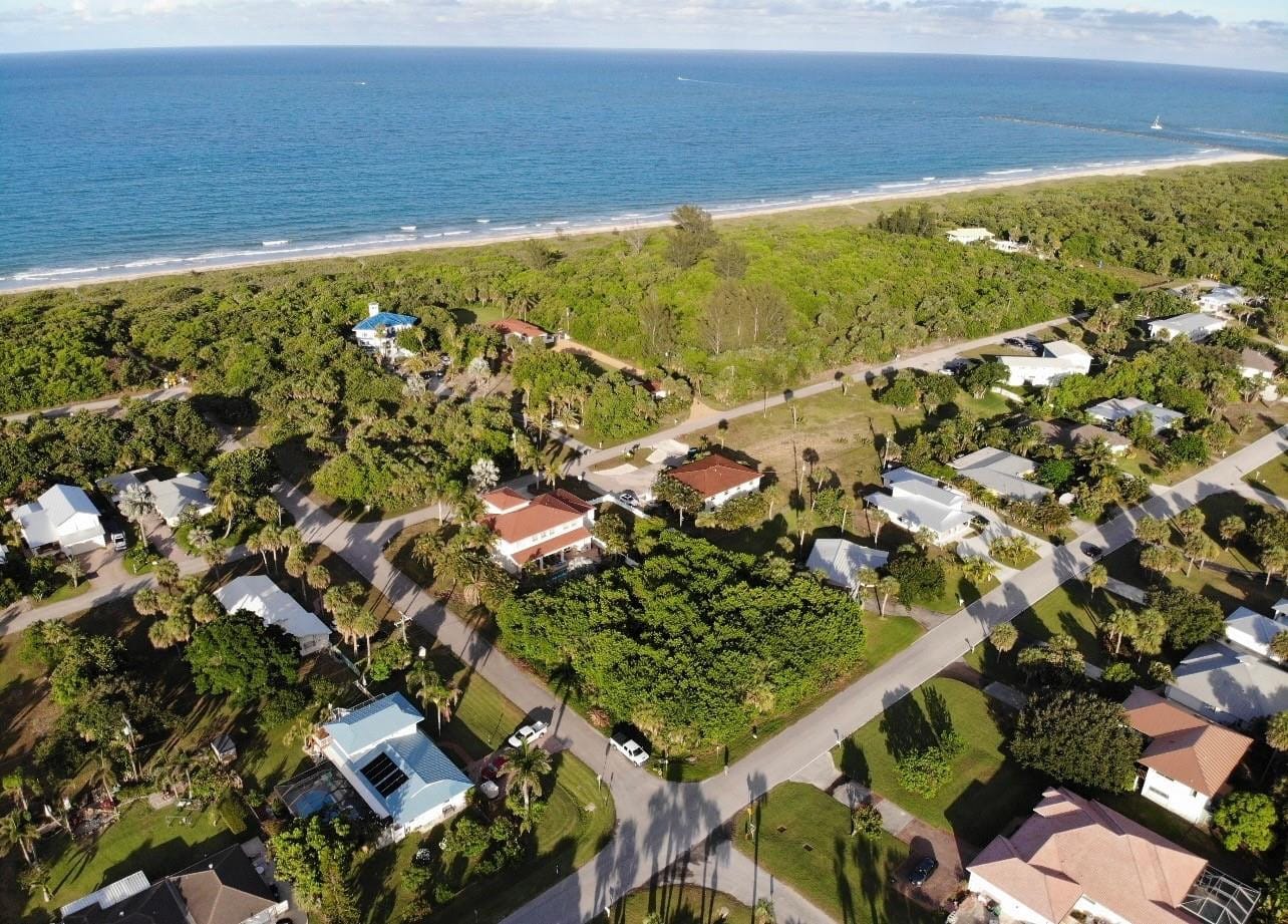 2322 Atlantic Beach Boulevard, Hutchinson Island, FL 34949