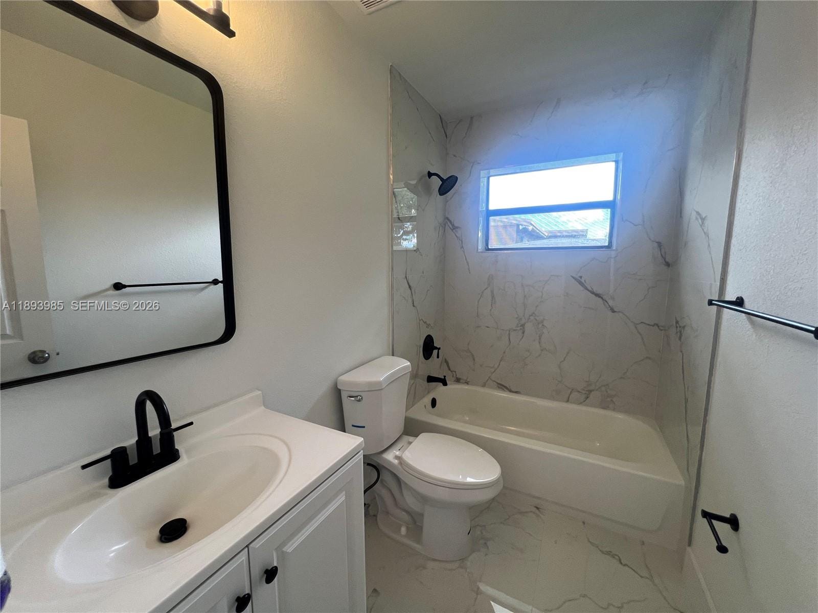 18011 NW 23rd Avenue, Miami Gardens, FL 33056 photo 10