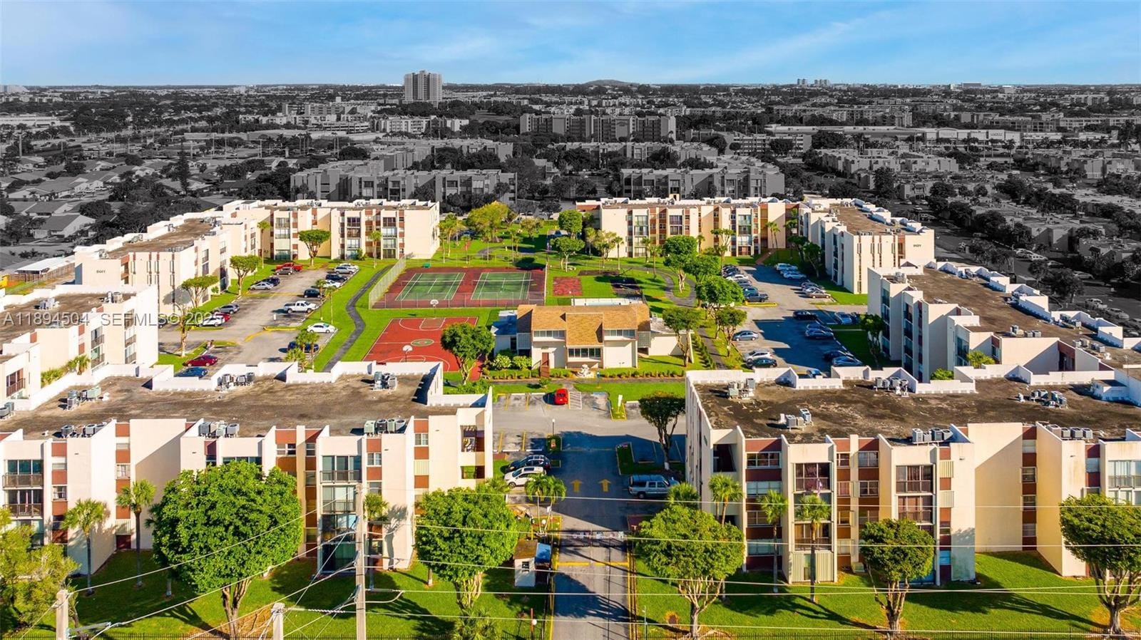 9441 SW 4th Street, Miami, FL 33174