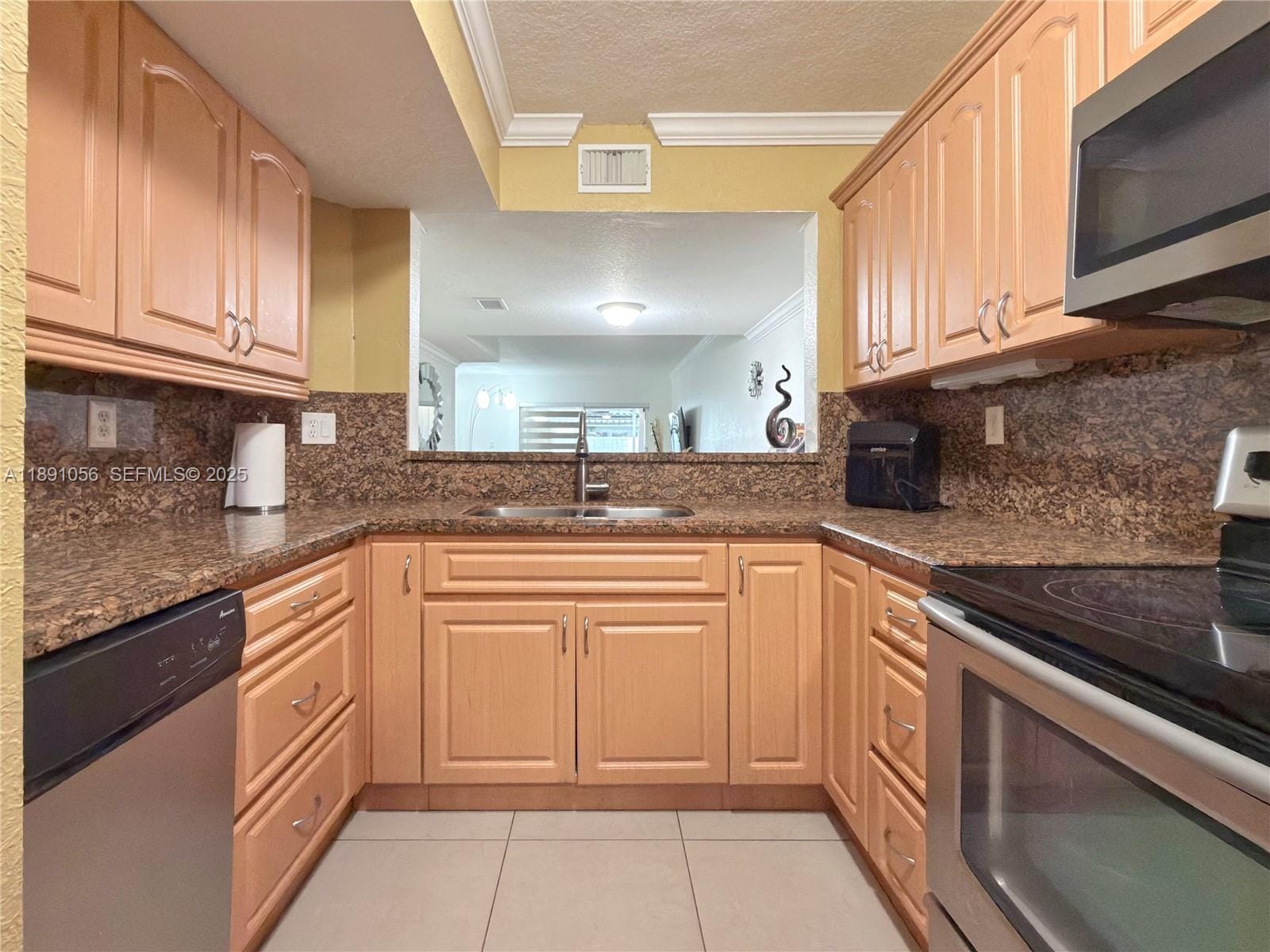 1195 NW 124th Avenue 2202 — photo 7