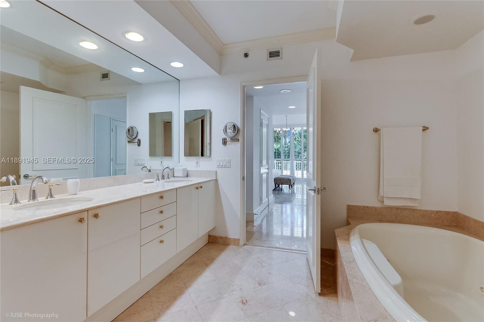 791 Crandon Boulevard 303, Key Biscayne, FL 33149 photo 9