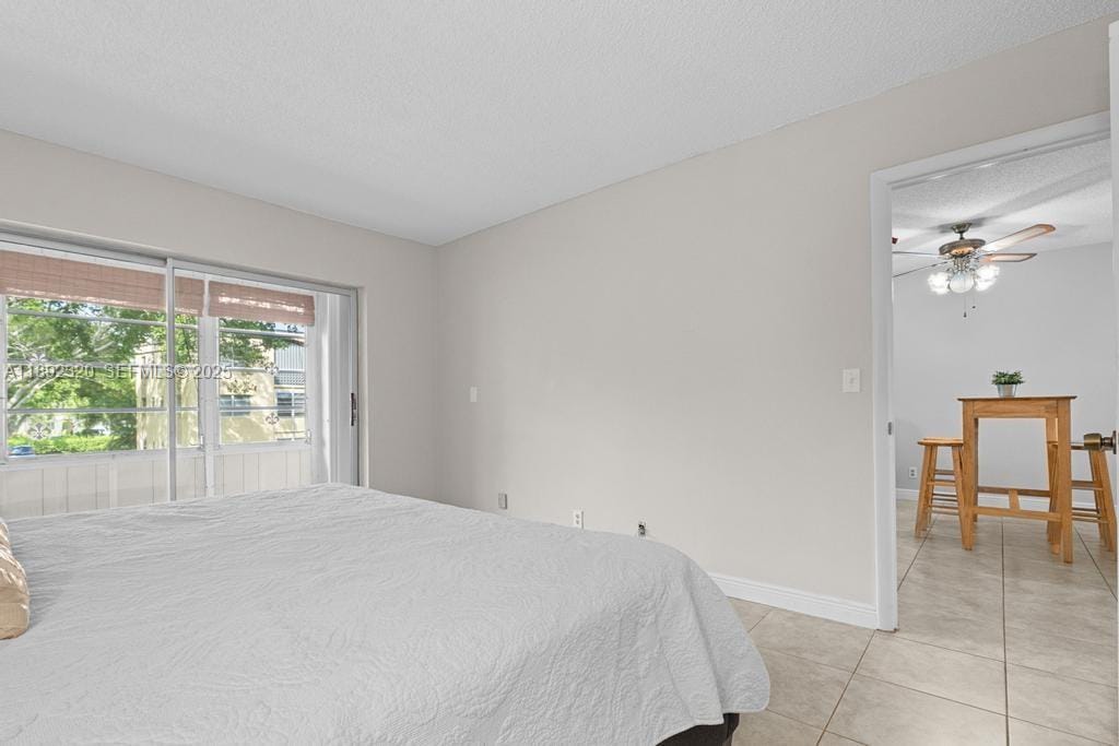 351 Cambridge Road 208, Hollywood, FL 33024 photo 16