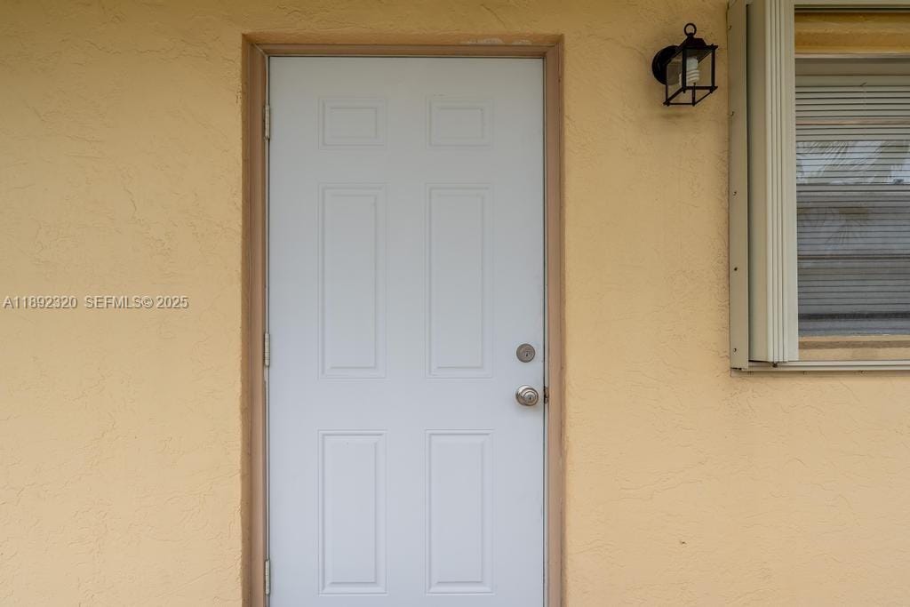 351 Cambridge Road 208, Hollywood, FL 33024 photo 30