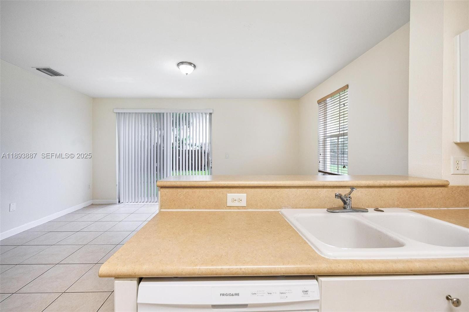 2884 SE 2nd Drive, Homestead, FL 33033 photo 8