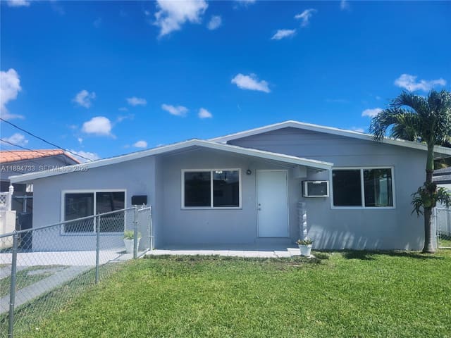 3245 SW 88th Court, sold in Bird Rd Highlands, Miami, FL
