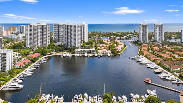 3598 Yacht Club Drive 1004, Aventura, FL 33180