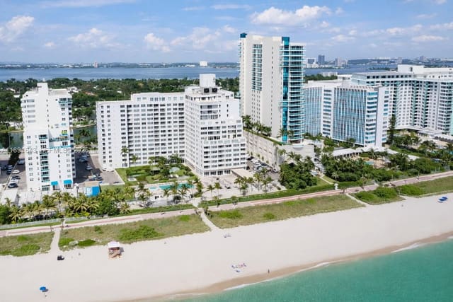 5005 Collins Avenue 823, sold in The Carriage Club North, Miami Beach, FL