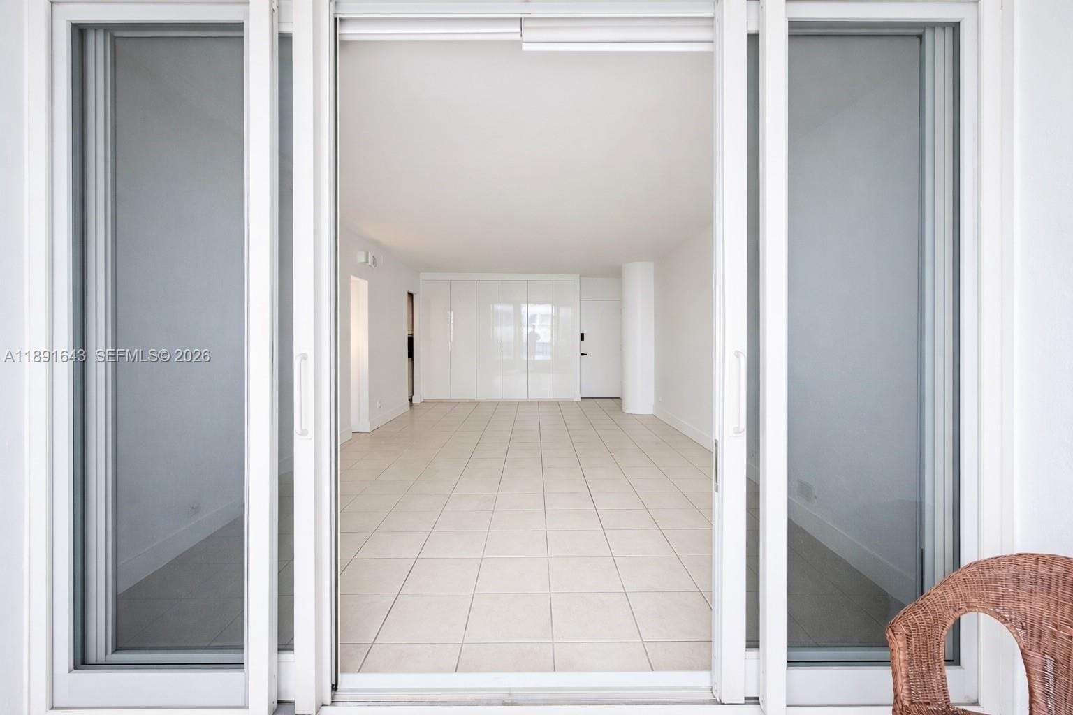 5005 Collins Avenue 823 — photo 12