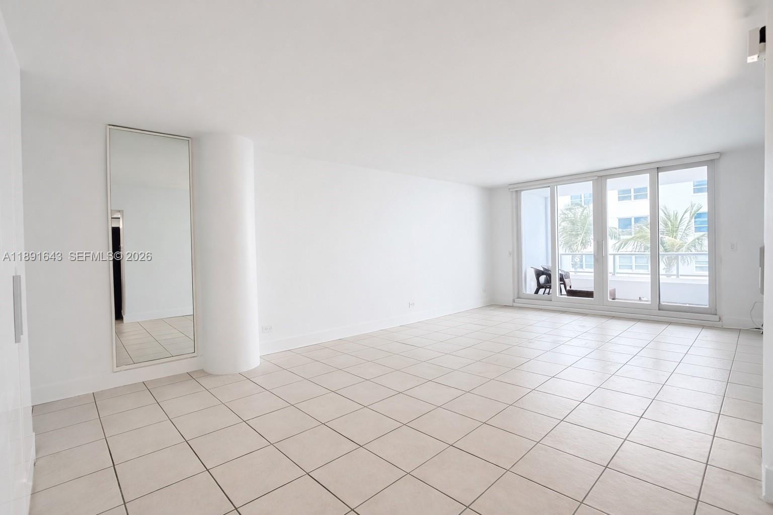 5005 Collins Avenue 823 — photo 6