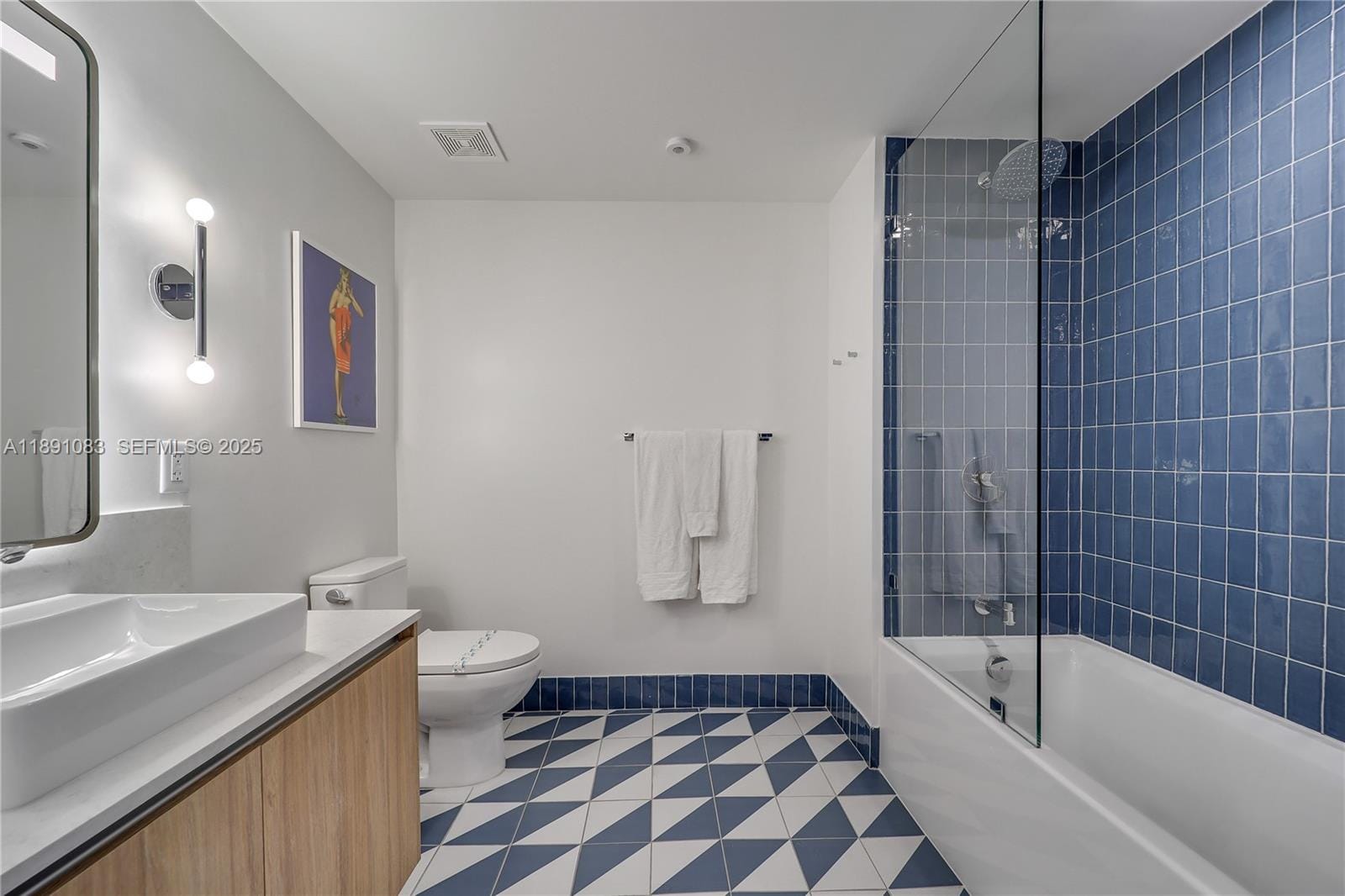 601 NE 1st Avenue 1619 — photo 3