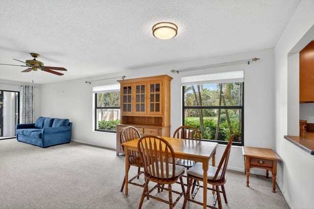 181 SW South River Drive 106, Stuart, FL 34997