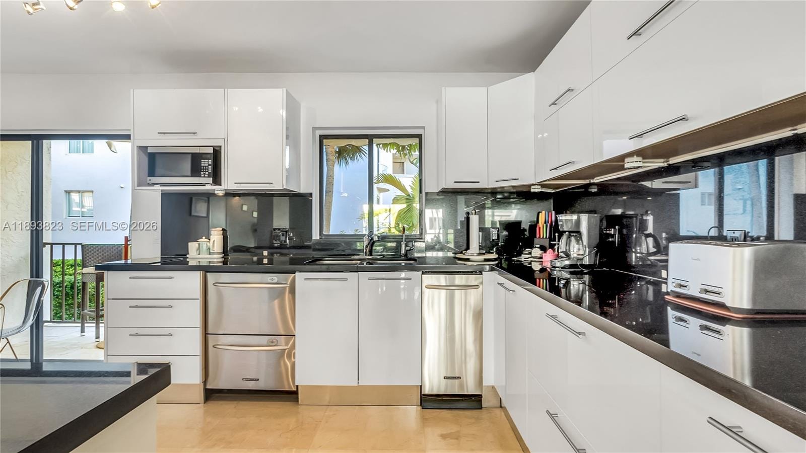 10090 Bay Harbor Terrace 10090 — photo 5