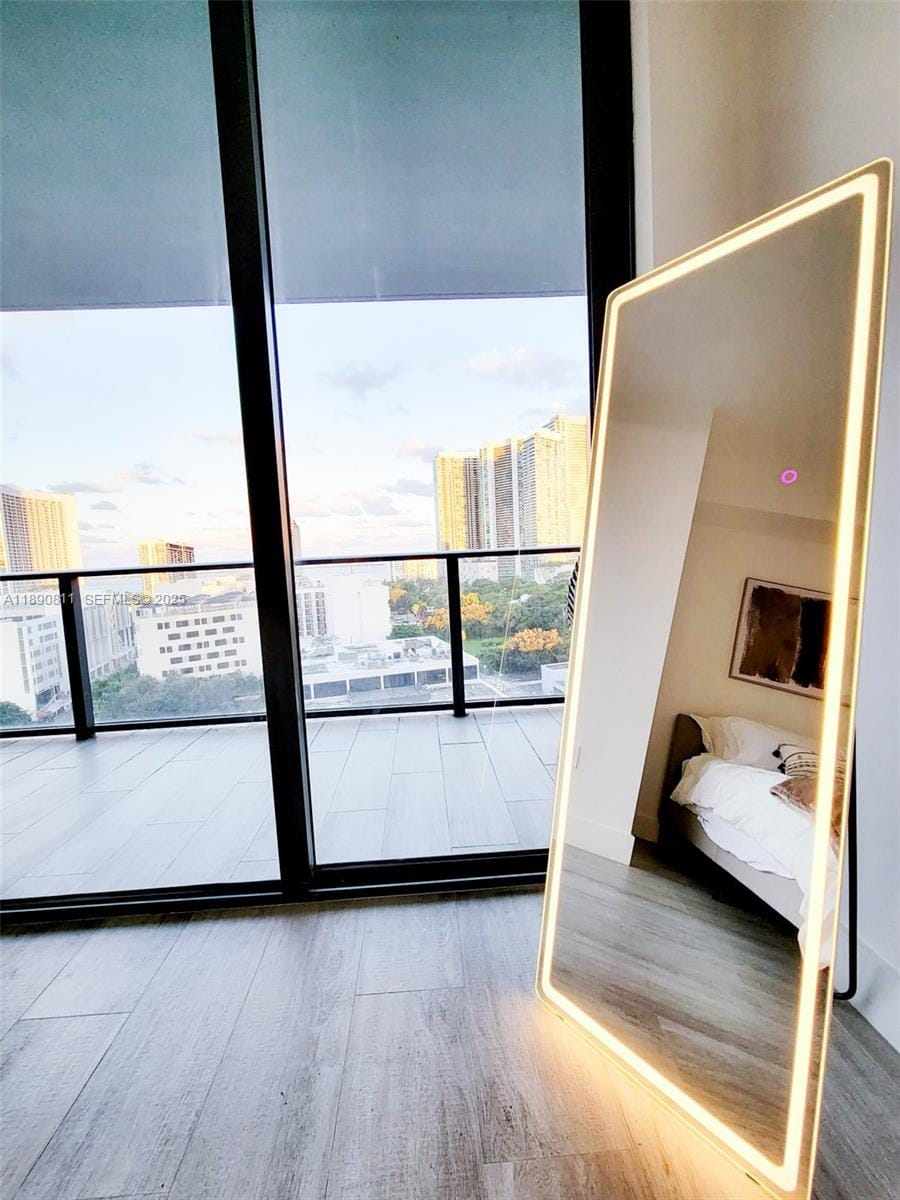 121 NE 34th Street 908, Miami, FL 33137 photo 14