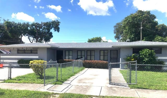 1370 NW 100th Terrace, sold in West Silver Crest, Miami, FL