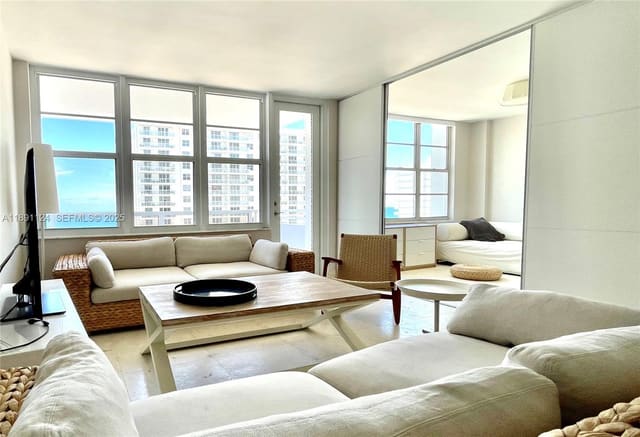 5700 Collins Avenue 11A, Miami Beach, FL 33140