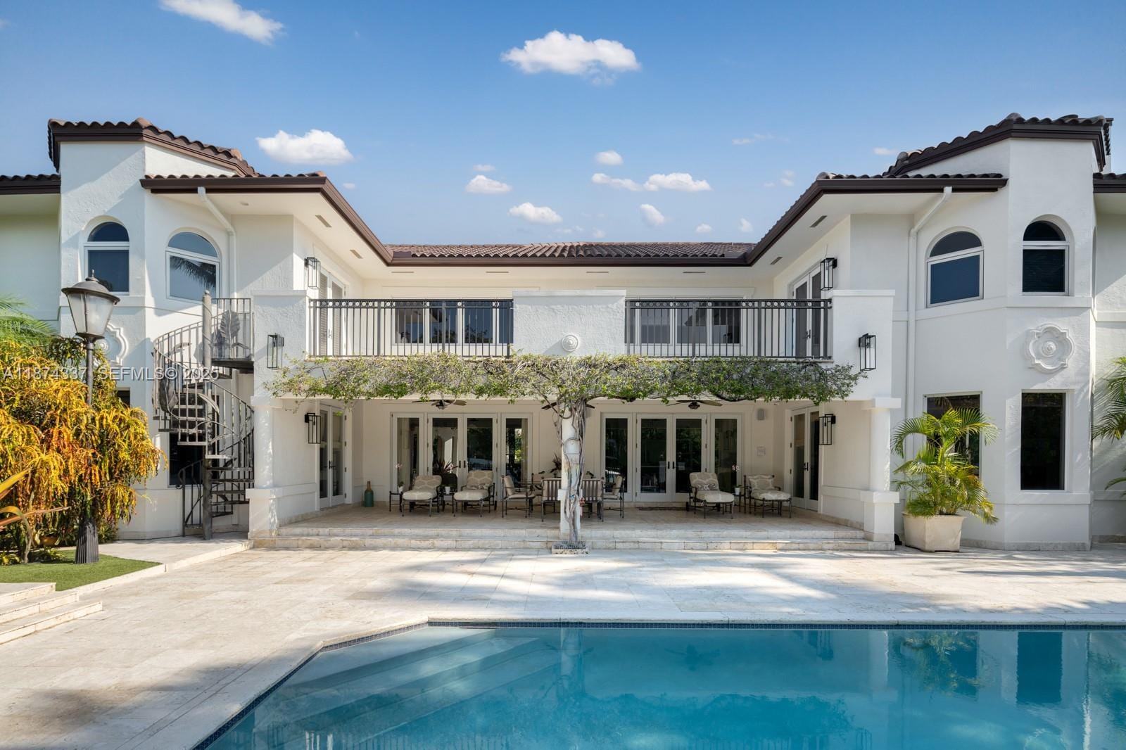 277 Veleros Court, Coral Gables, FL 33143 photo 16