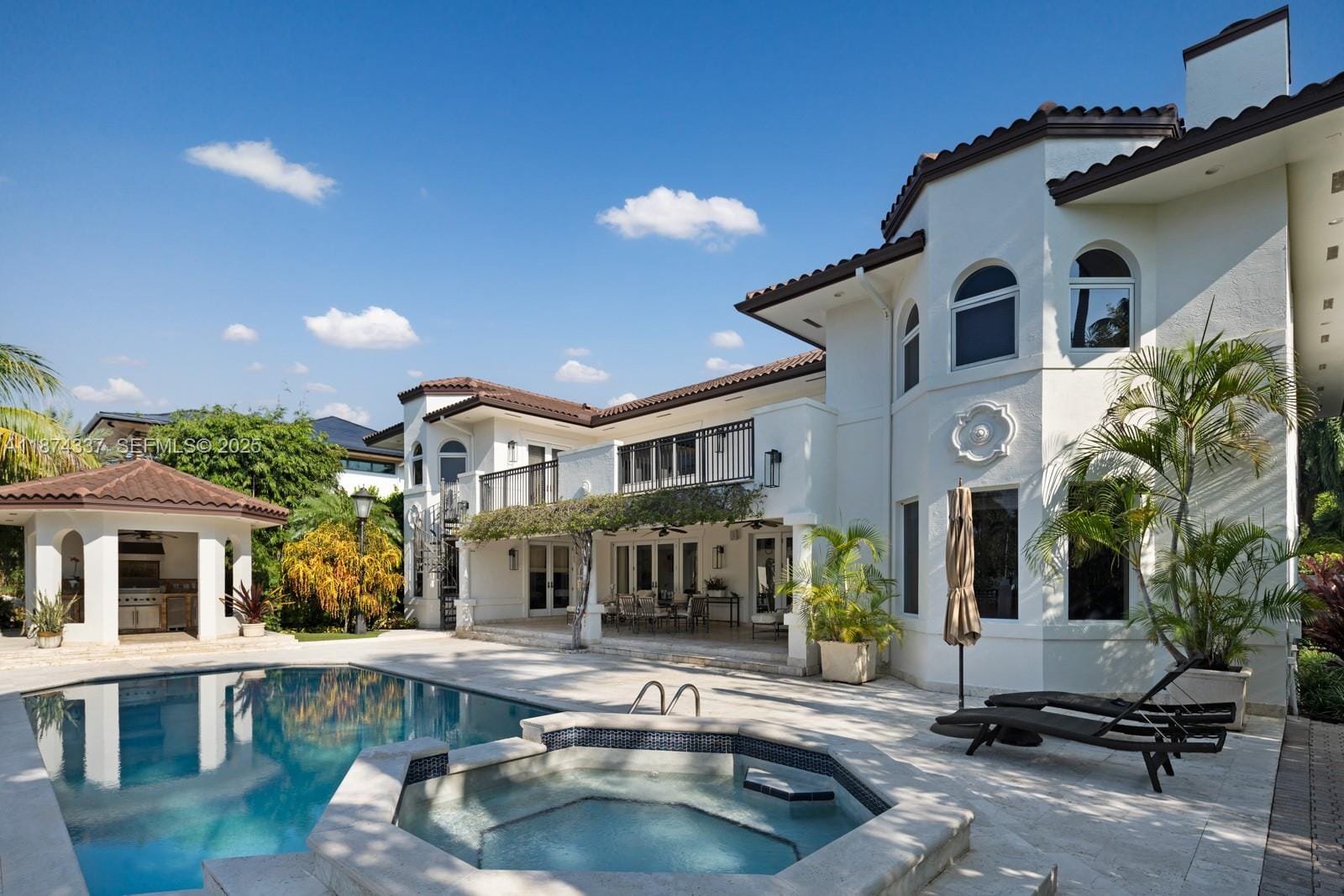 277 Veleros Court, Coral Gables, FL 33143 photo 17