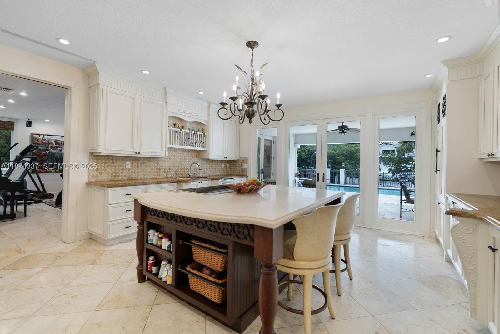 277 Veleros Court — photo 9
