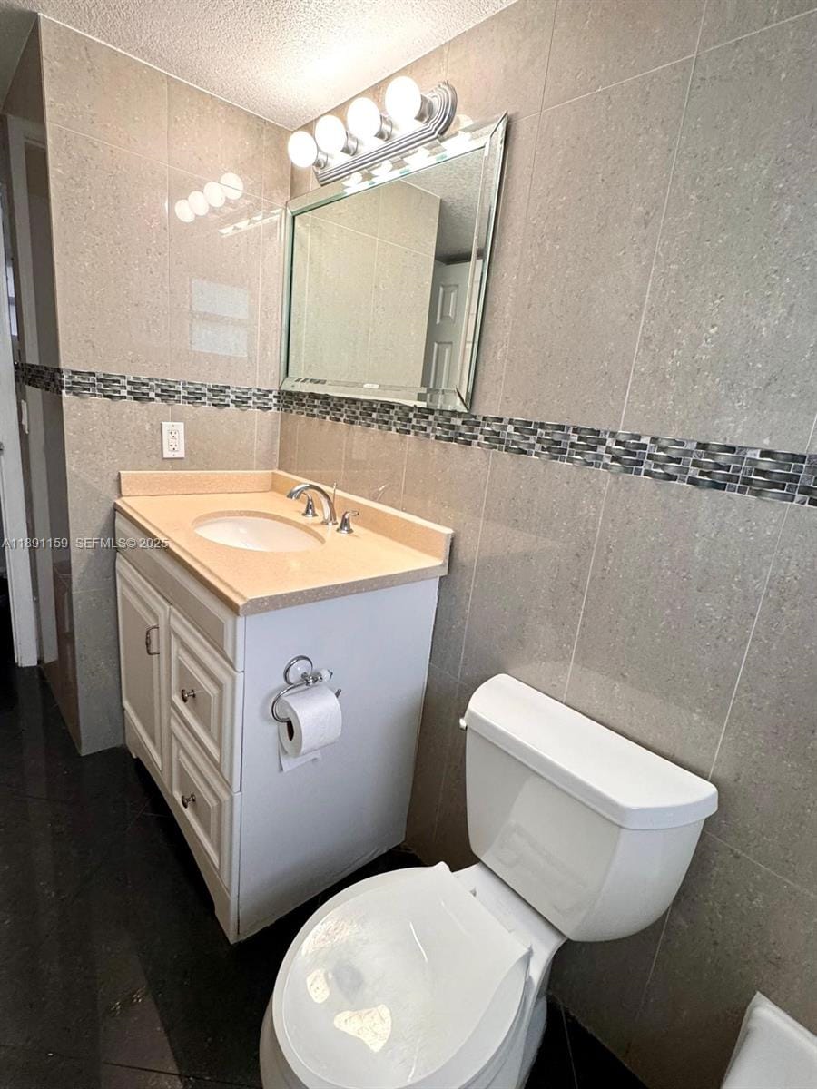 13701 Kendale Lakes Circle B-111 — photo 12